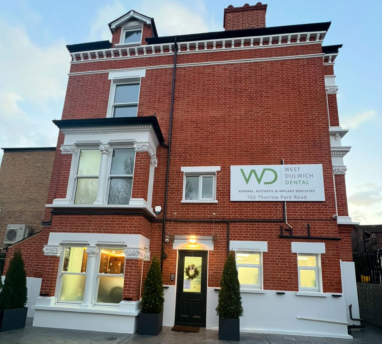 westdulwich-dental-Christmas-Holiday